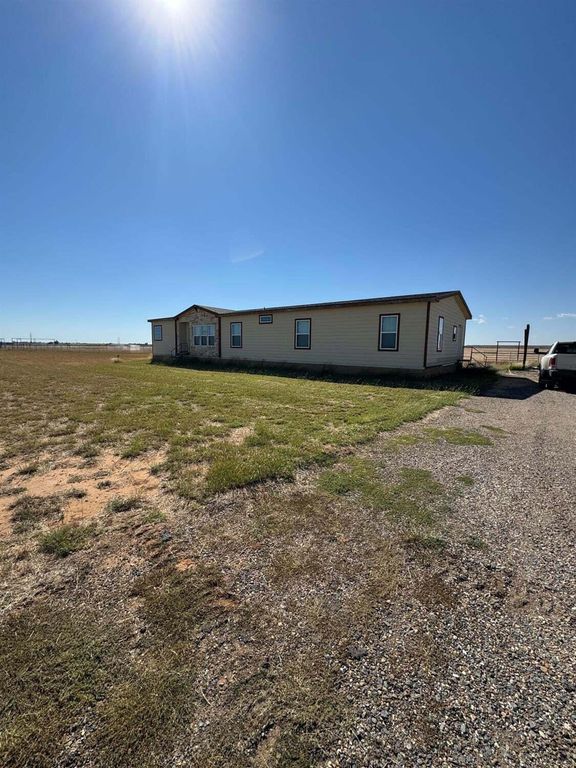 4401 Private Road 5120, Abernathy, TX 79311