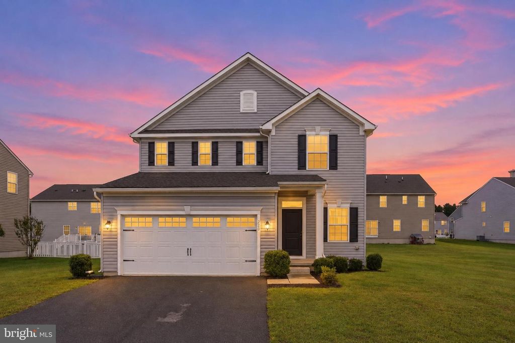 230 SENTIR WAY, Clayton, DE 19938
