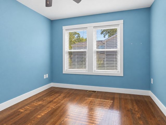 10 Oak St 1, Saugus, MA 01906