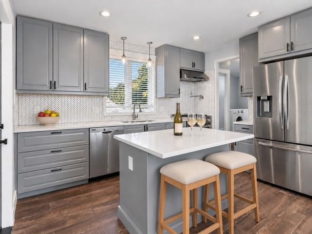 10 Oak St 1, Saugus, MA 01906