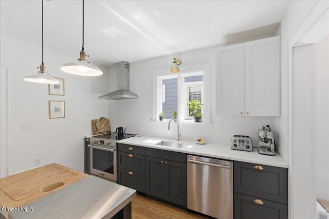 42 Brookline Avenue, Albany, NY 12203
