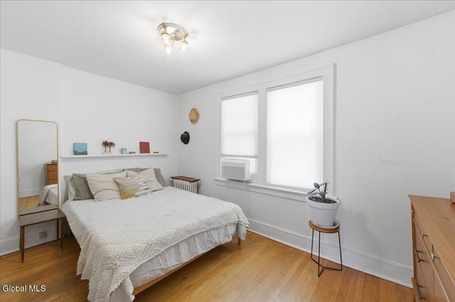 42 Brookline Avenue, Albany, NY 12203
