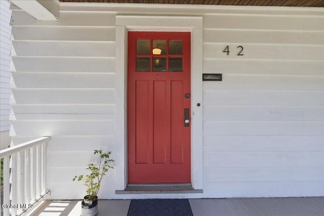 42 Brookline Avenue, Albany, NY 12203