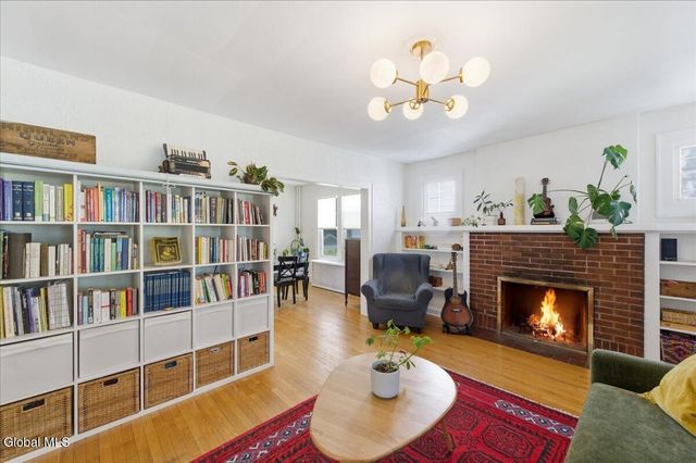 42 Brookline Avenue, Albany, NY 12203
