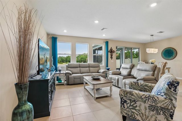 16976 OVAL RUM DRIVE, Wimauma, FL 33598