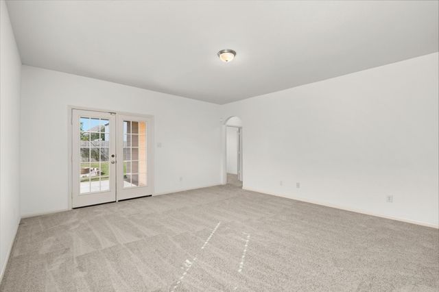 718 Crystal Lakes Drive, Brookshire, TX 77423