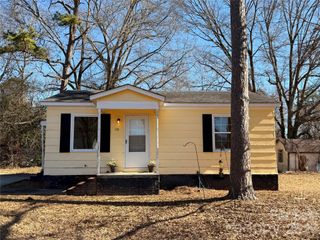 101 Morning Glory Avenue, Belmont, NC 28012