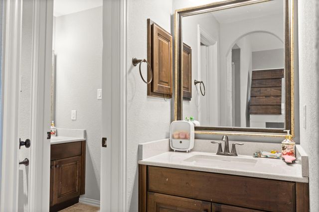 105 Blanton Bend Drive, Montgomery, TX 77316