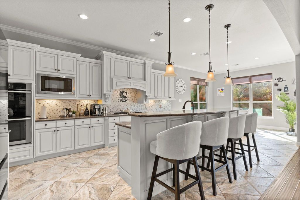 105 Blanton Bend Drive, Montgomery, TX 77316