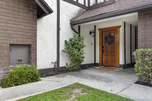 984 S Rim Crest Dr 7, Anaheim, CA 92807