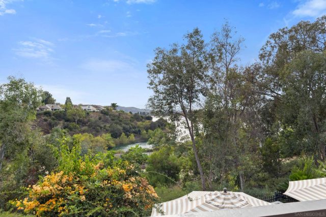 984 S Rim Crest Dr 7, Anaheim, CA 92807