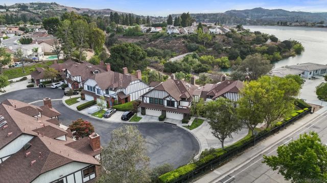 984 S Rim Crest Dr 7, Anaheim, CA 92807