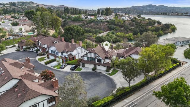 984 S Rim Crest Dr 7, Anaheim, CA 92807