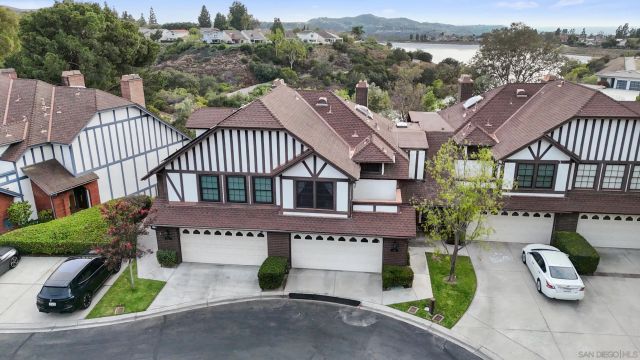 984 S Rim Crest Dr 7, Anaheim, CA 92807