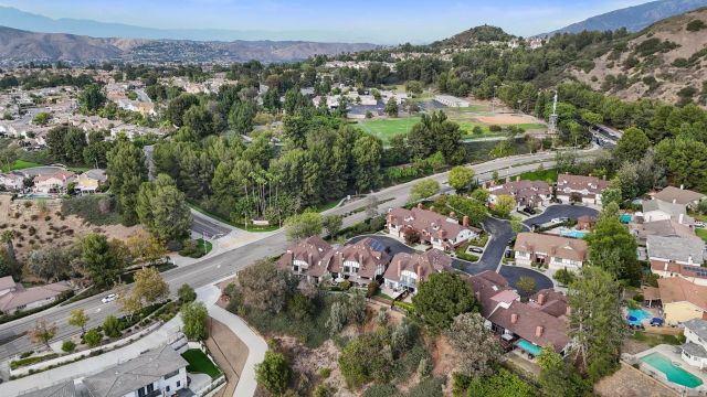 984 S Rim Crest Dr 7, Anaheim, CA 92807