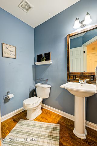 9019 Geneva Cir, Prospect, KY 40059