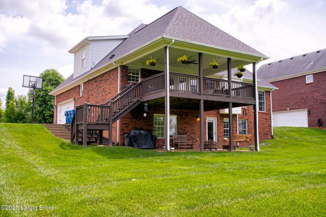 9019 Geneva Cir, Prospect, KY 40059