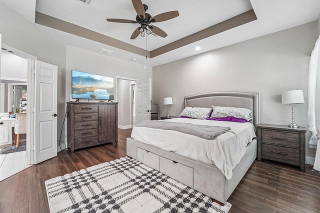 2424 Piney Woods Drive, Pearland, TX 77581