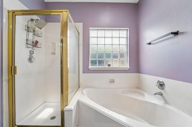 2424 Piney Woods Drive, Pearland, TX 77581
