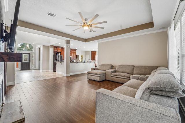 2424 Piney Woods Drive, Pearland, TX 77581