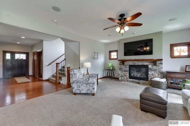 6512 S 173rd Avenue, Omaha, NE 68135