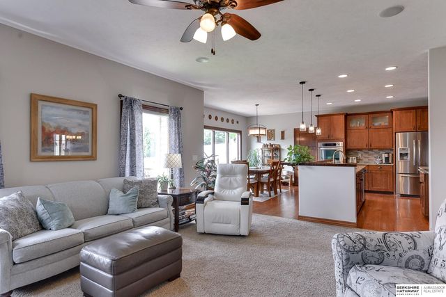 6512 S 173rd Avenue, Omaha, NE 68135