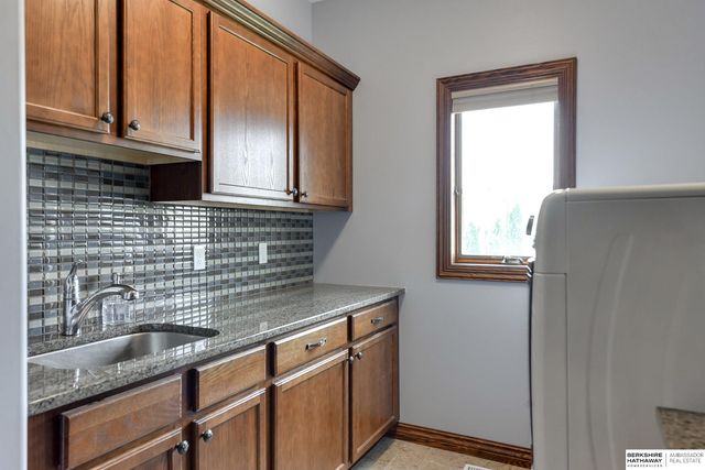 6512 S 173rd Avenue, Omaha, NE 68135