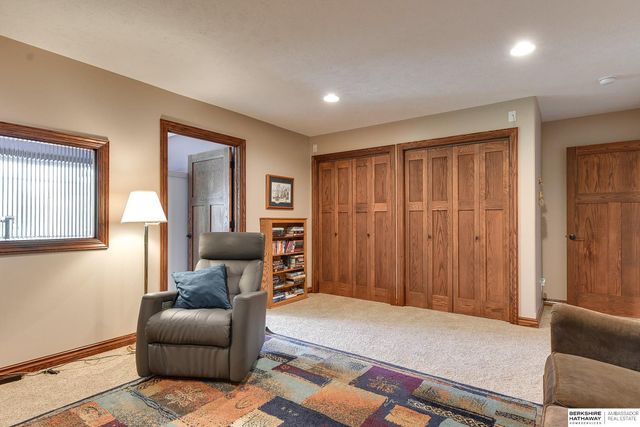 6512 S 173rd Avenue, Omaha, NE 68135