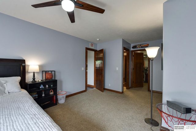 6512 S 173rd Avenue, Omaha, NE 68135