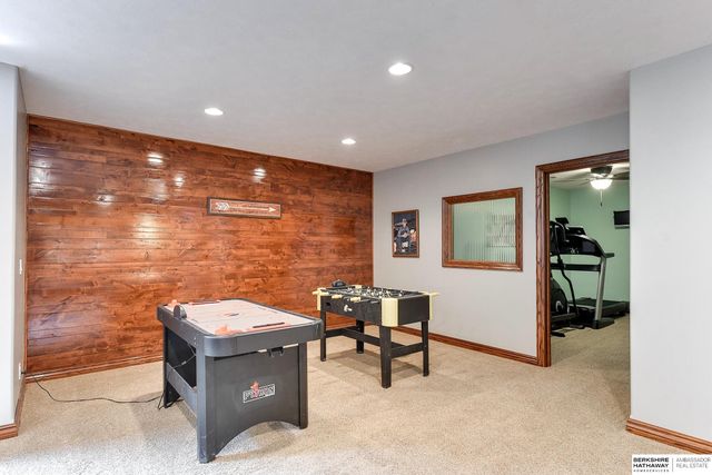 6512 S 173rd Avenue, Omaha, NE 68135