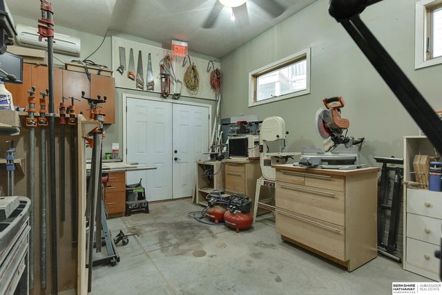 6512 S 173rd Avenue, Omaha, NE 68135