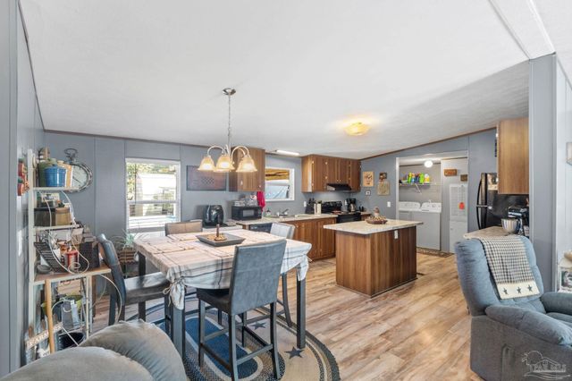 8680 John Hamm Rd, Milton, FL 32583