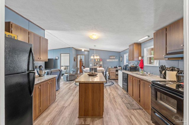 8680 John Hamm Rd, Milton, FL 32583