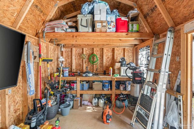 8680 John Hamm Rd, Milton, FL 32583