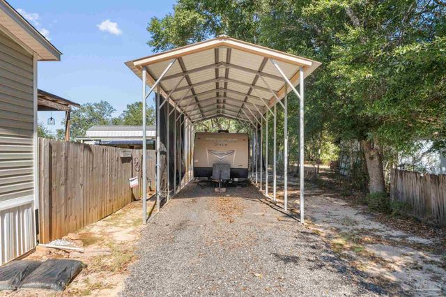 8680 John Hamm Rd, Milton, FL 32583