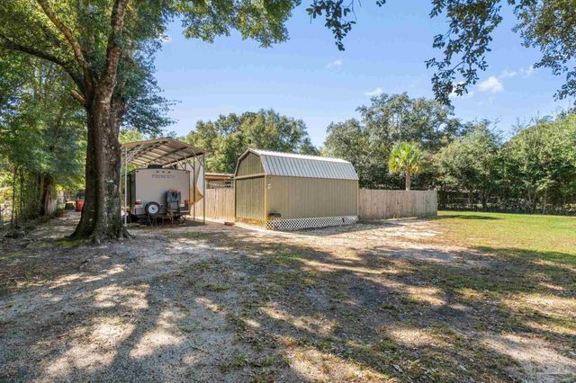 8680 John Hamm Rd, Milton, FL 32583