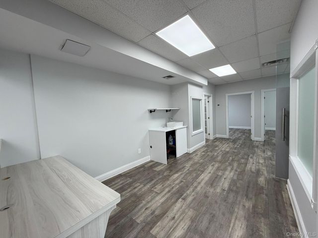 213-33 39th Avenue 340, Bayside, NY 11361