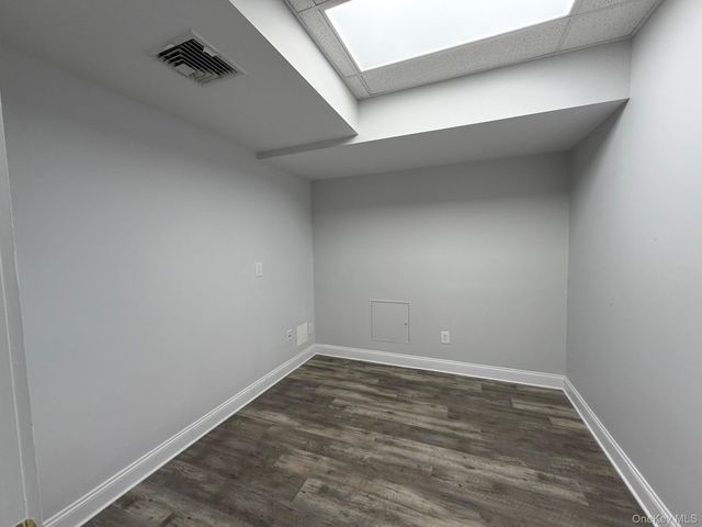 213-33 39th Avenue 340, Bayside, NY 11361