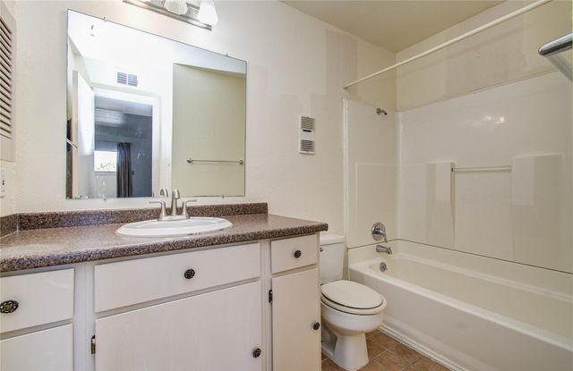 8431 Hearth Drive 1, Houston, TX 77054