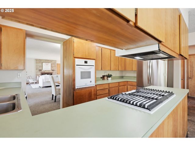 106 PAHATU St, North Bonneville, WA 98639