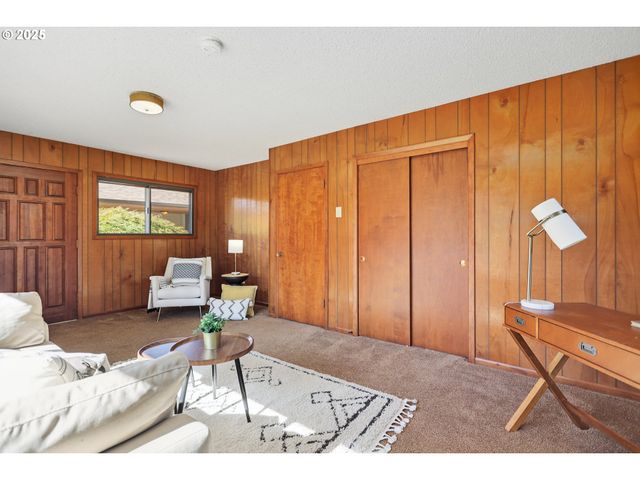 106 PAHATU St, North Bonneville, WA 98639