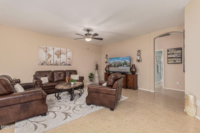 11752 N 165TH Avenue, Surprise, AZ 85388