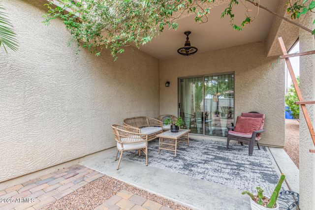 11752 N 165TH Avenue, Surprise, AZ 85388