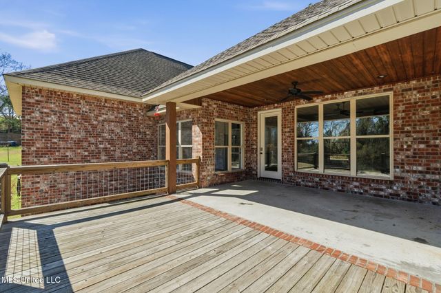 210 W Black Creek Road, Sumrall, MS 39482