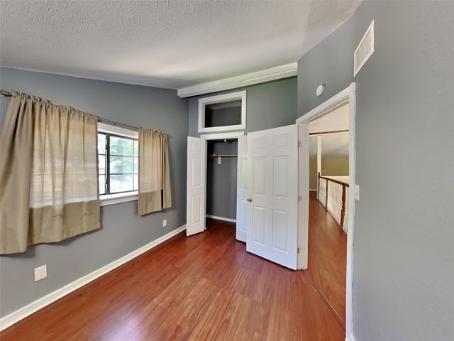 5729 Wilson Road, Fort Worth, TX 76140
