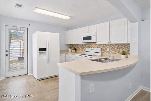 870 Luminary Circle 103, Melbourne, FL 32901