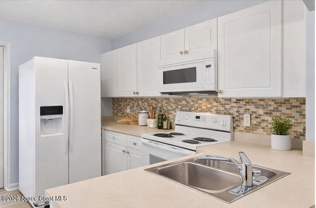 870 Luminary Circle 103, Melbourne, FL 32901