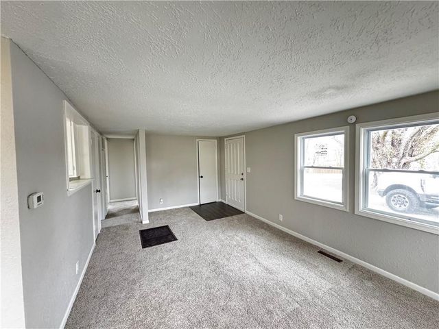 16014 Valentine Avenue, Belton, MO 64012