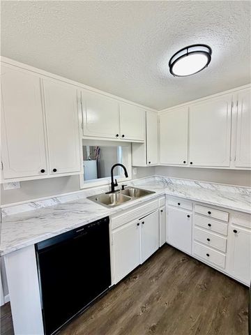 16014 Valentine Avenue, Belton, MO 64012