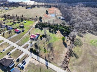 4779 Mount Zoar Latham Rd, Hopkinsville, KY 42240